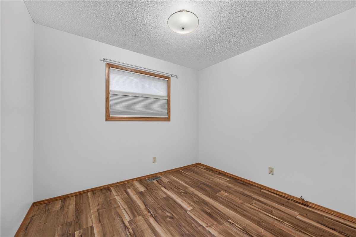 273 Sandarac Drive NW