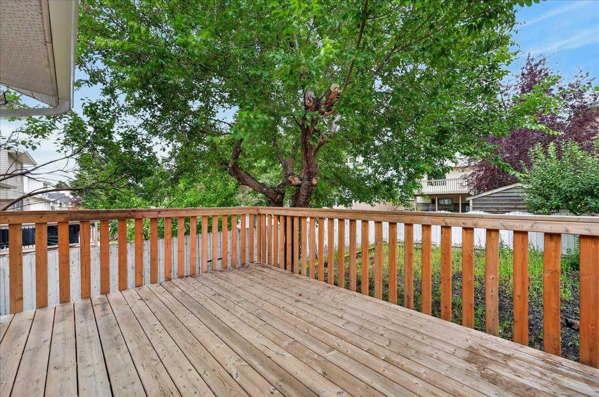 273 Sandarac Drive NW