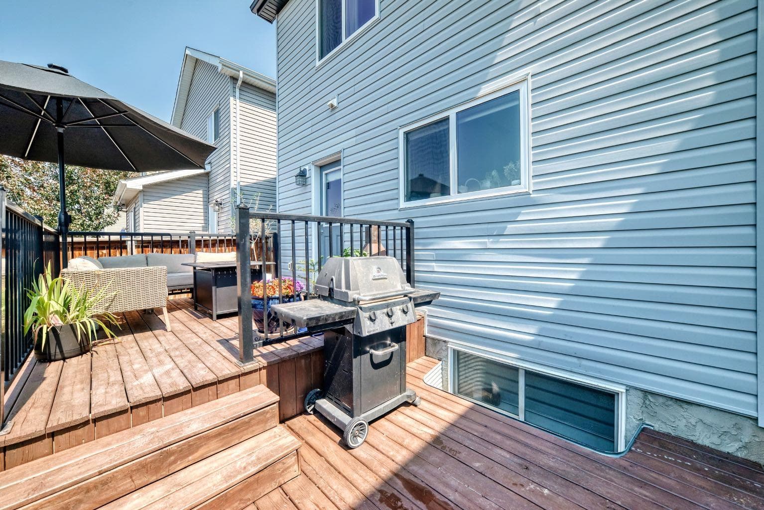148 Copperpond Parade 