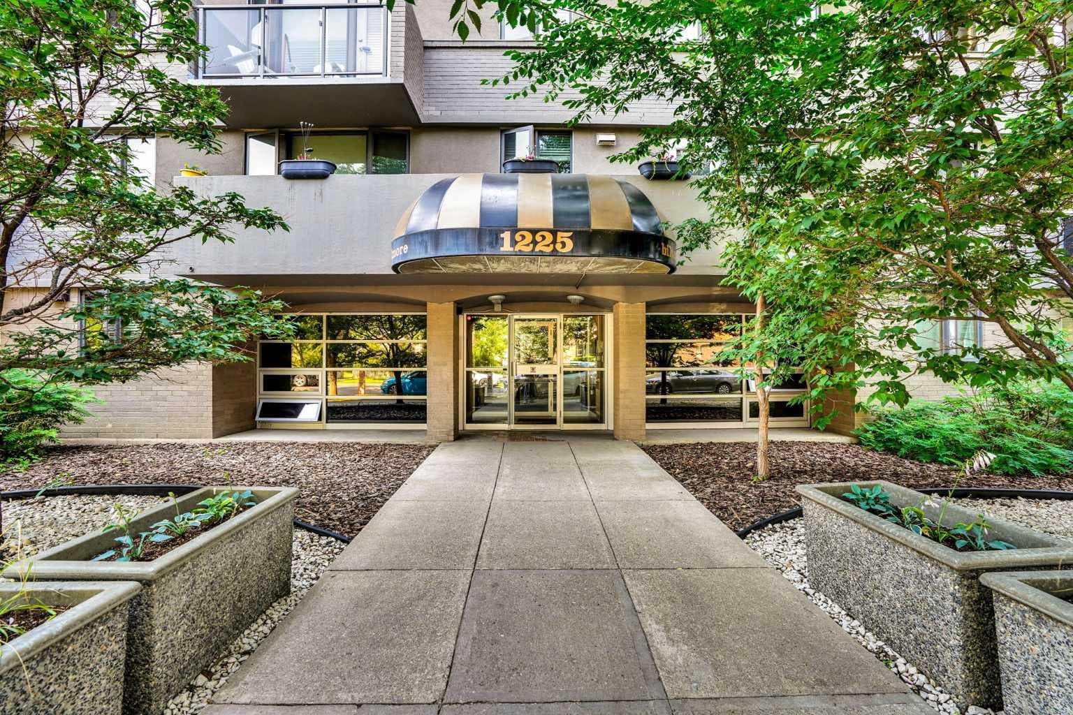 302, 1225 15 Avenue SW