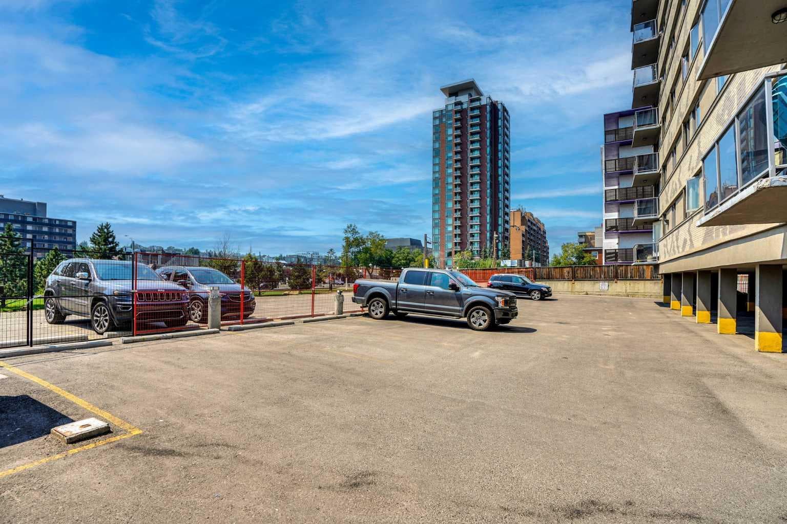 302, 1225 15 Avenue SW