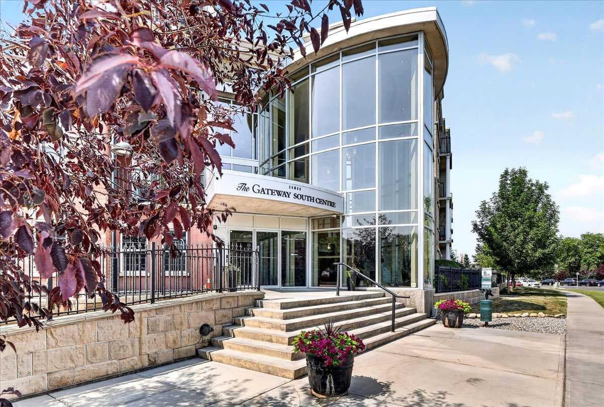 3404, 11811 lake fraser Drive SE