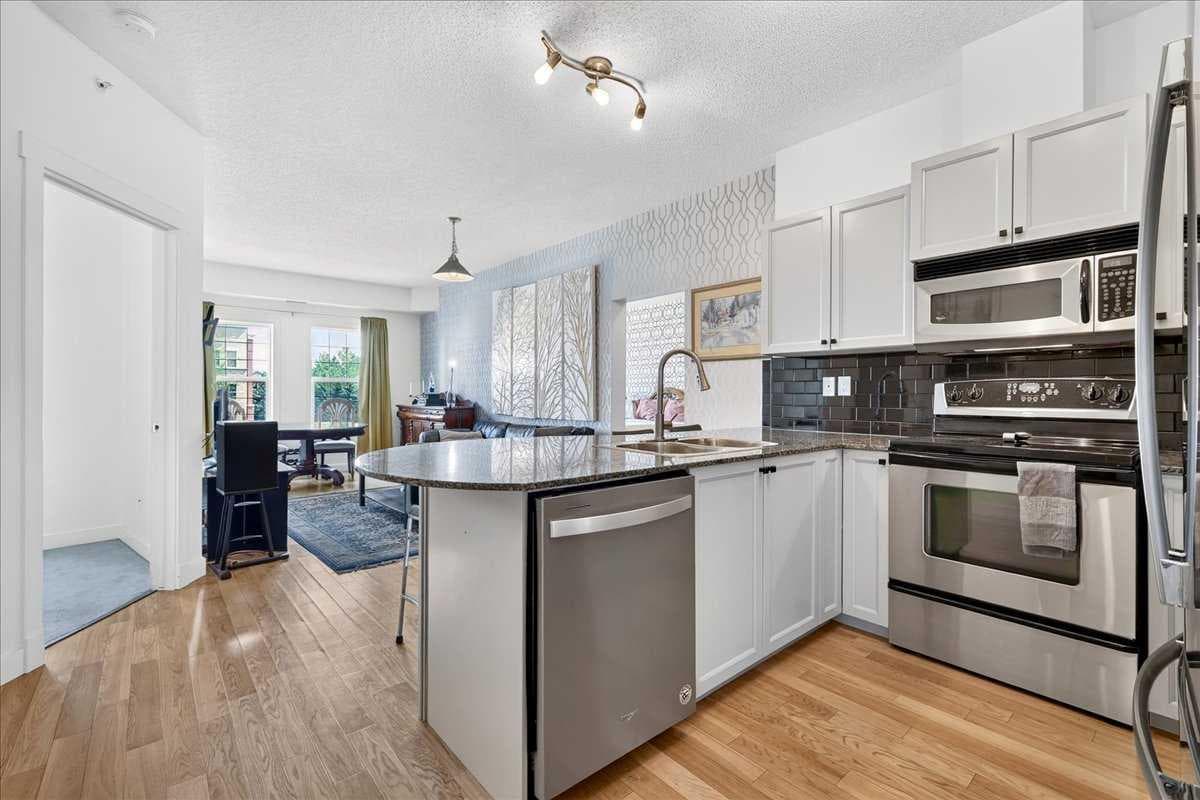 3404, 11811 lake fraser Drive SE