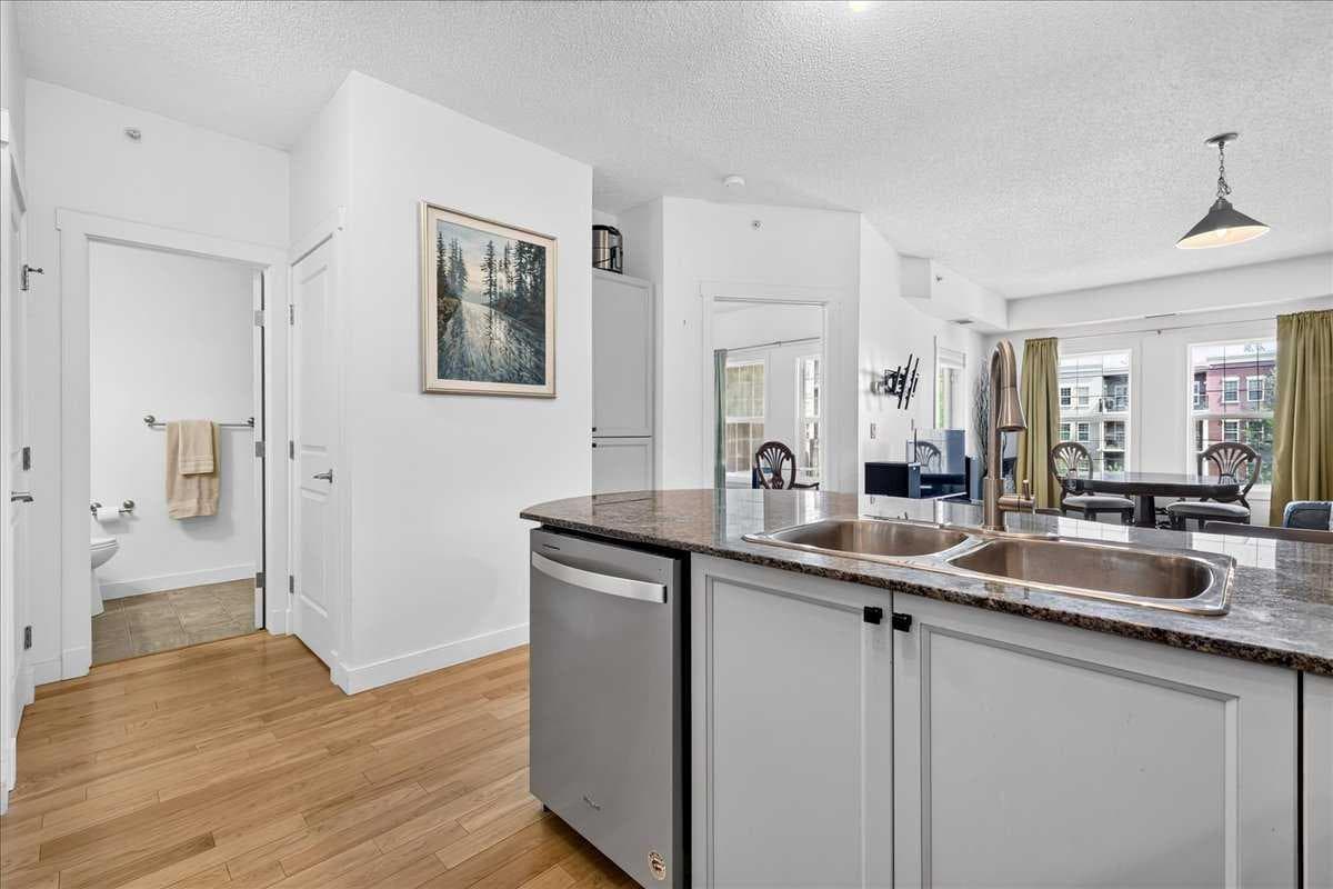 3404, 11811 lake fraser Drive SE