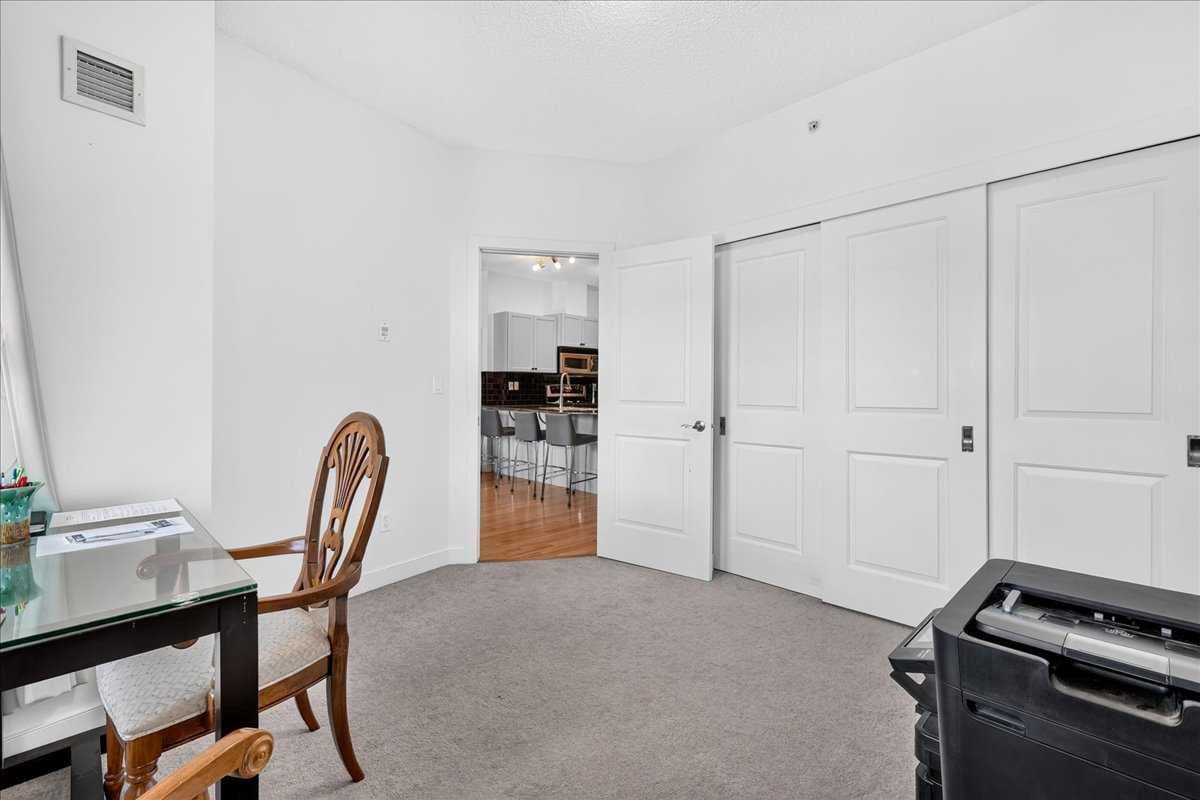 3404, 11811 lake fraser Drive SE
