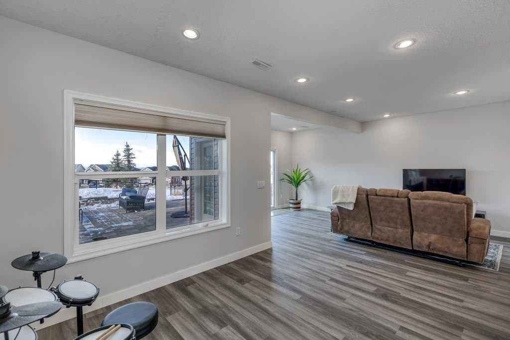 128 Sunset Park 