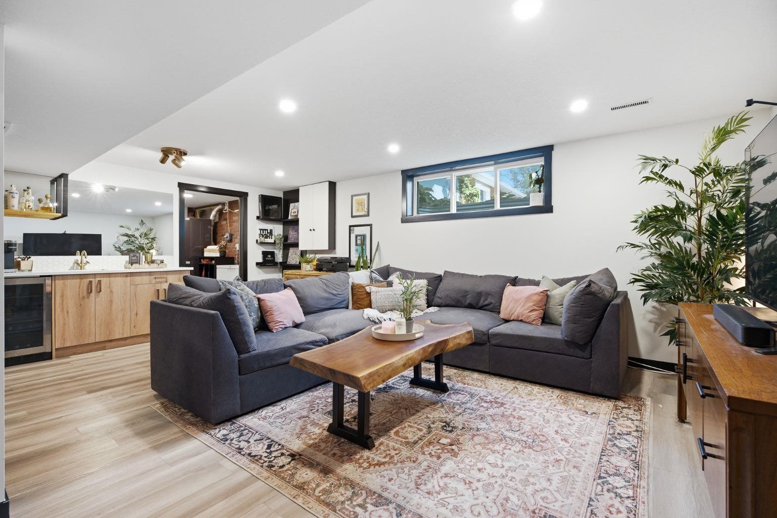 180 Huntford Road NE