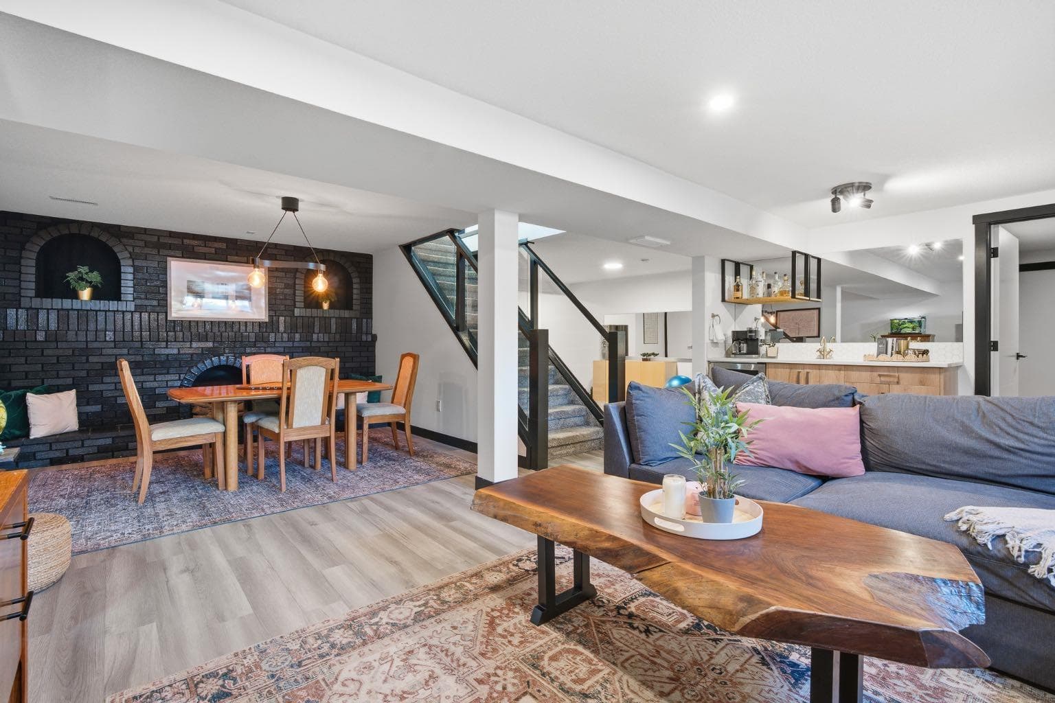 180 Huntford Road NE