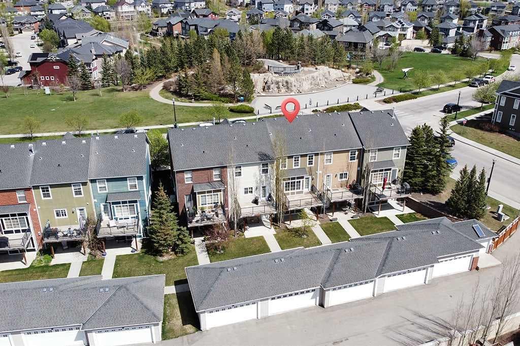 320 Rainbow Falls Drive 