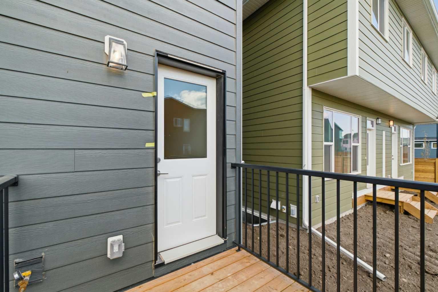 131 Royston Way NW