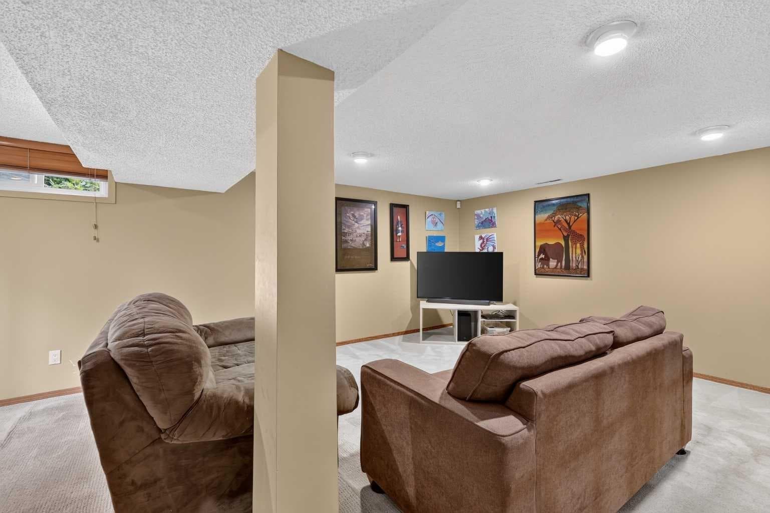 7536 Fleetwood Drive SE