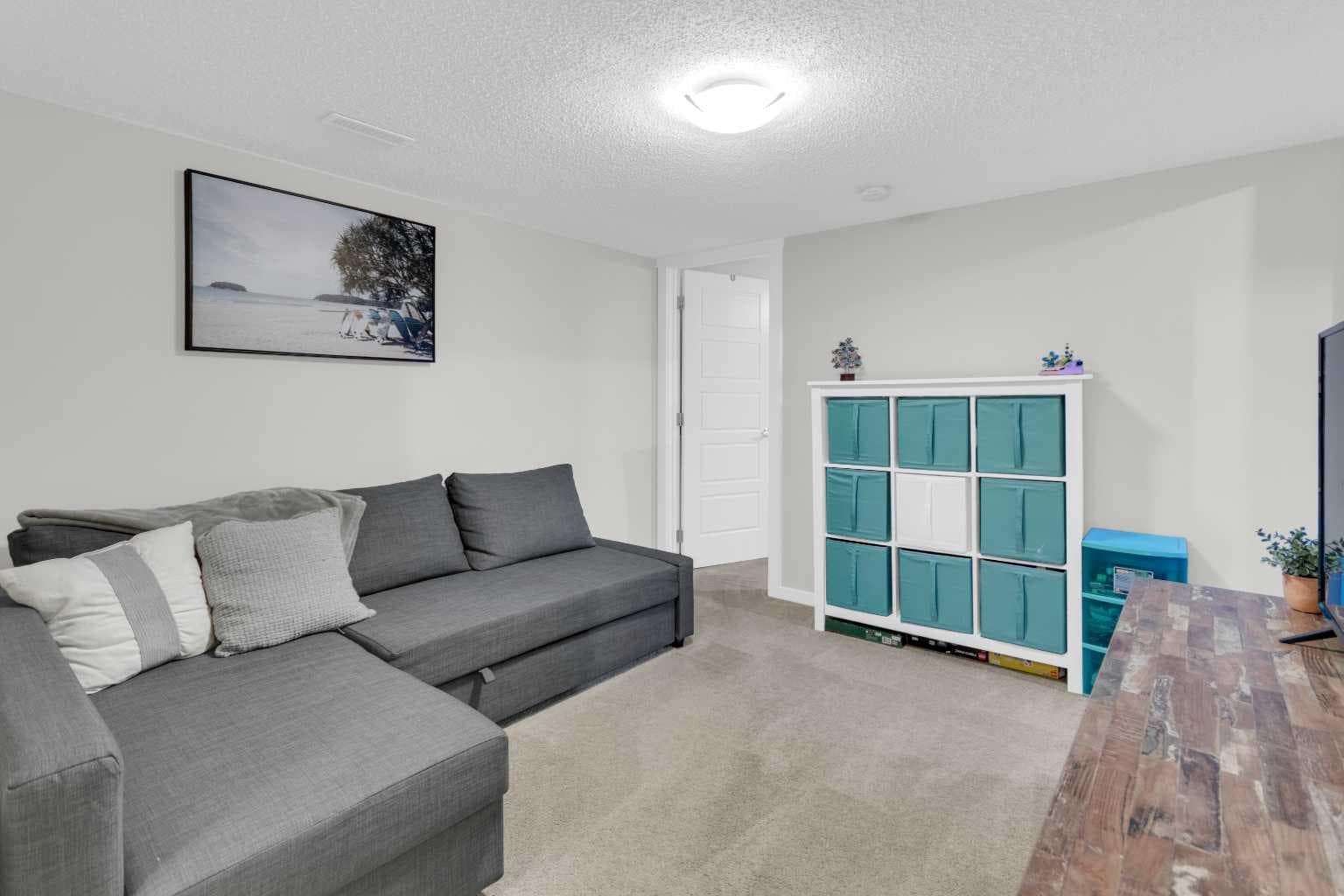 802, 2400 Ravenswood View SE