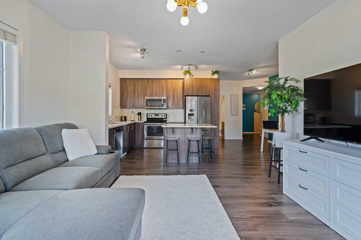 3417, 215 Legacy Boulevard SE