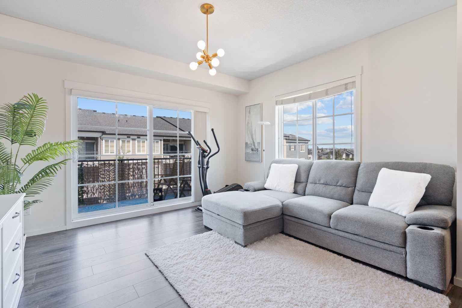 3417, 215 Legacy Boulevard SE
