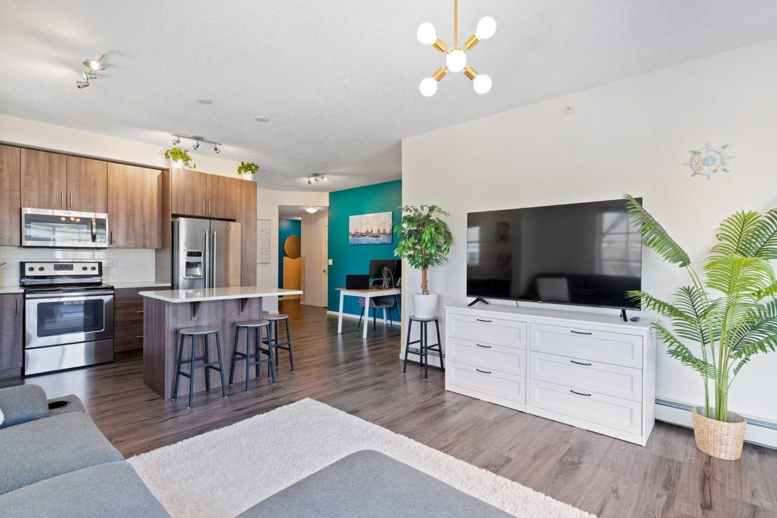 3417, 215 Legacy Boulevard SE