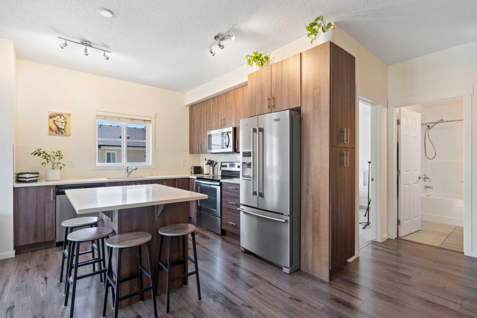 3417, 215 Legacy Boulevard SE