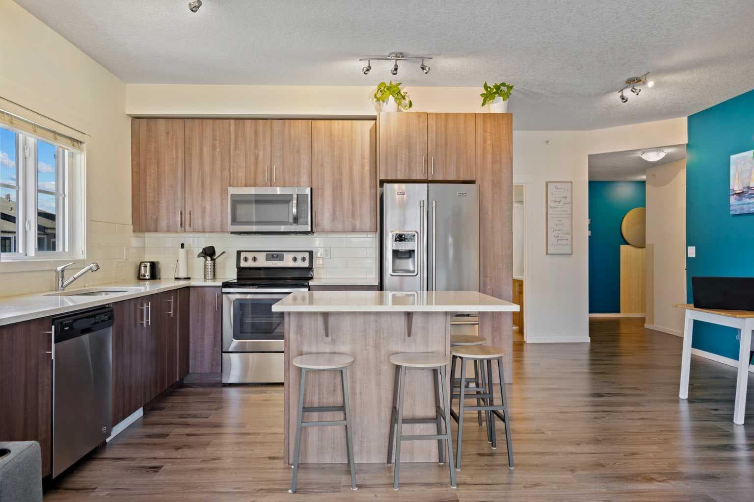 3417, 215 Legacy Boulevard SE