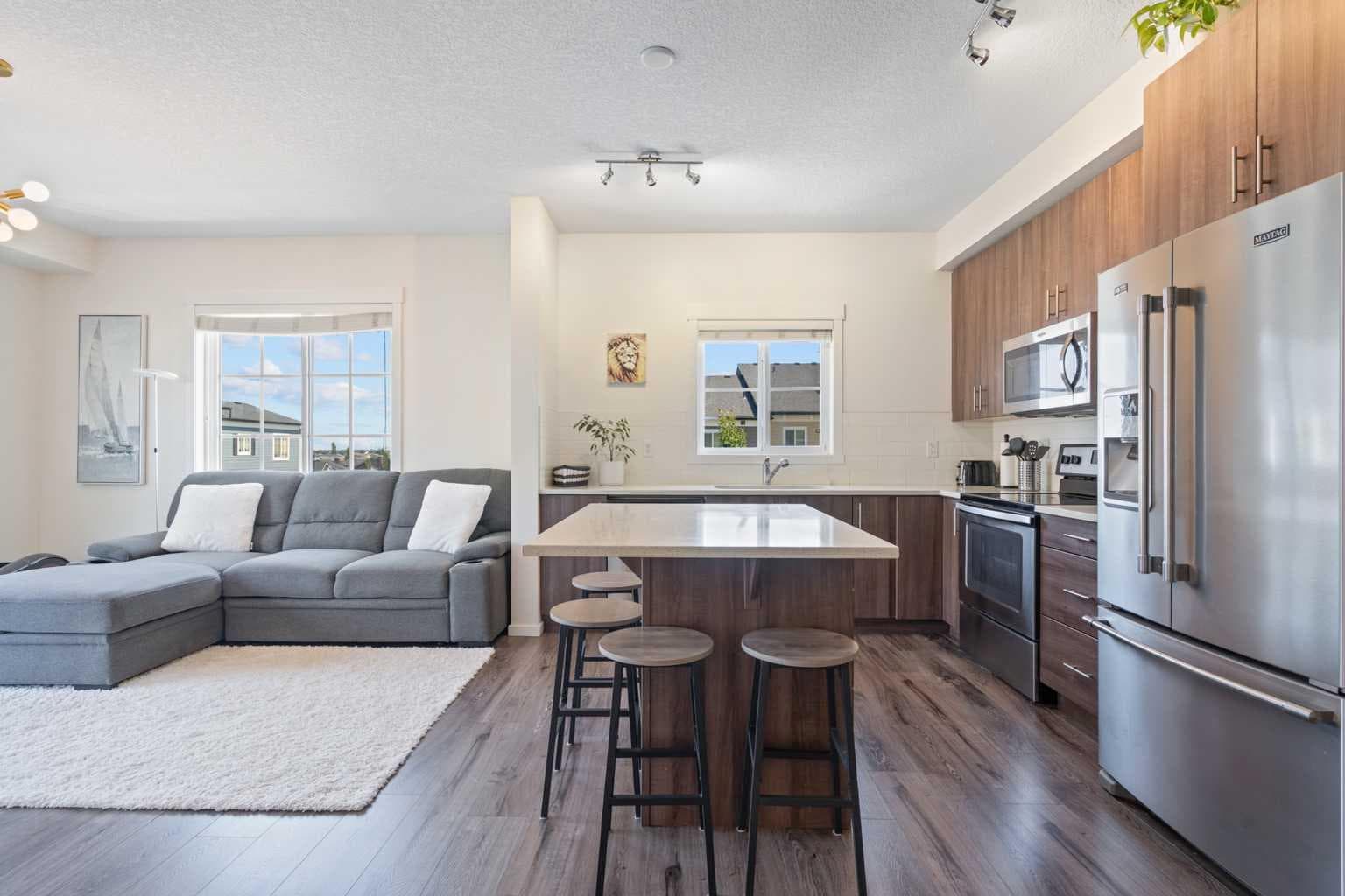 3417, 215 Legacy Boulevard SE