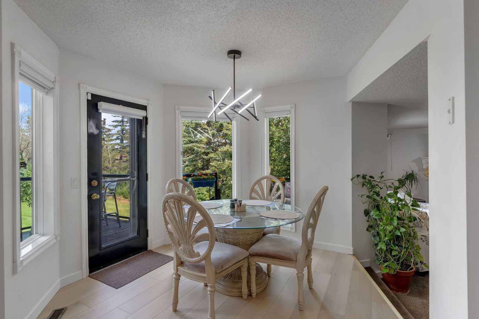 280140 Township Road 241A  