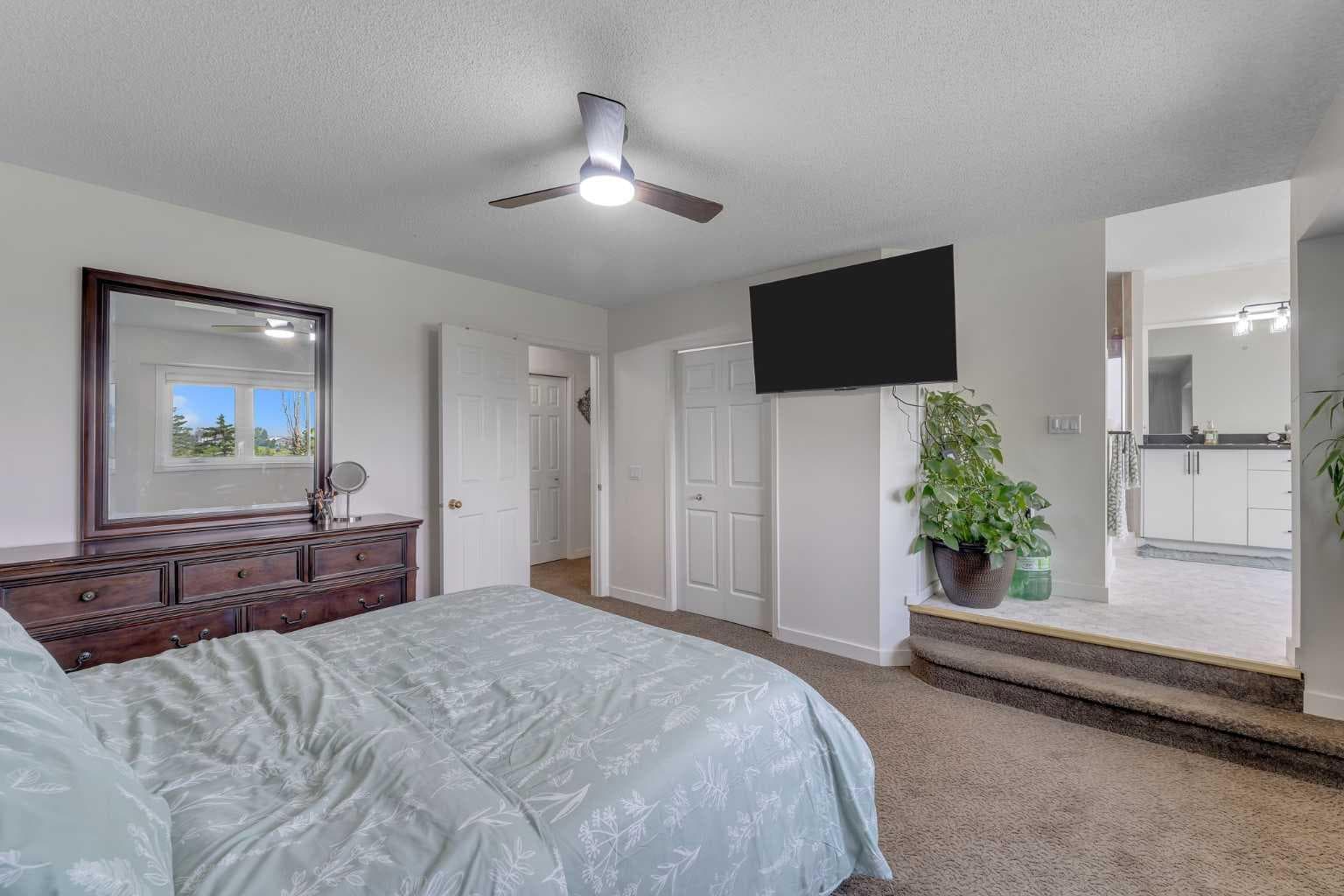 280140 Township Road 241A  