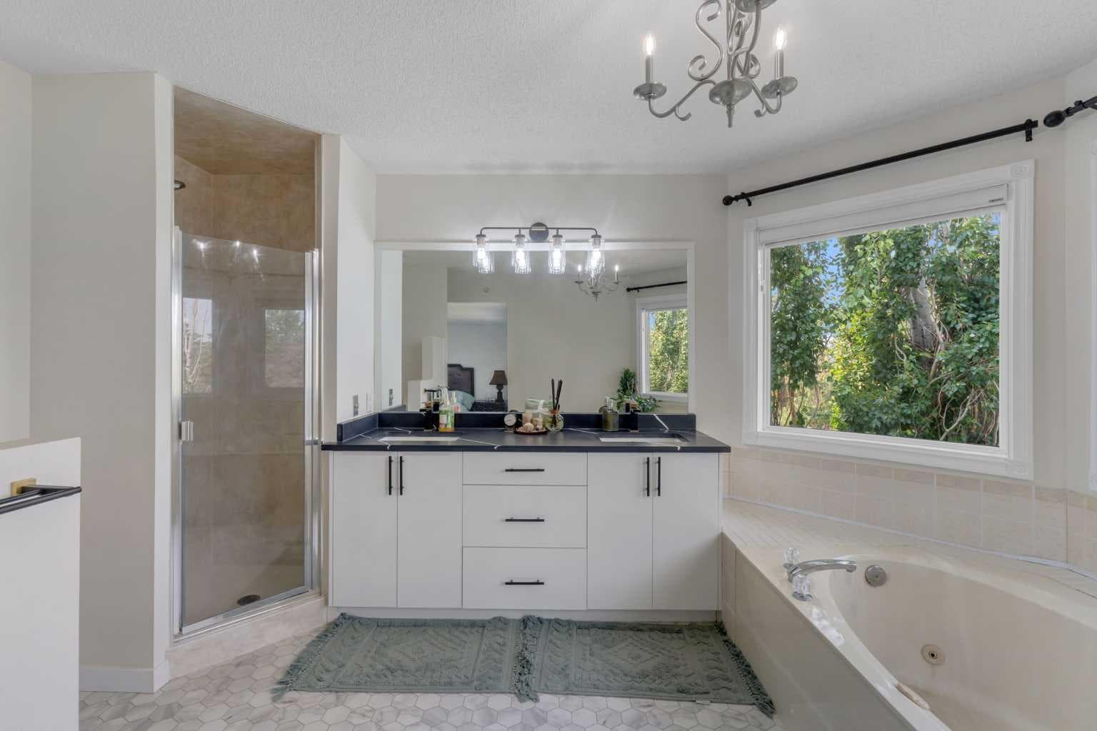 280140 Township Road 241A  