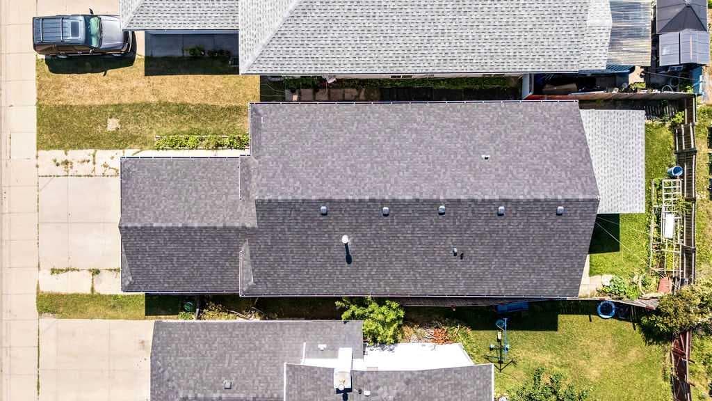318 Applewood Drive SE