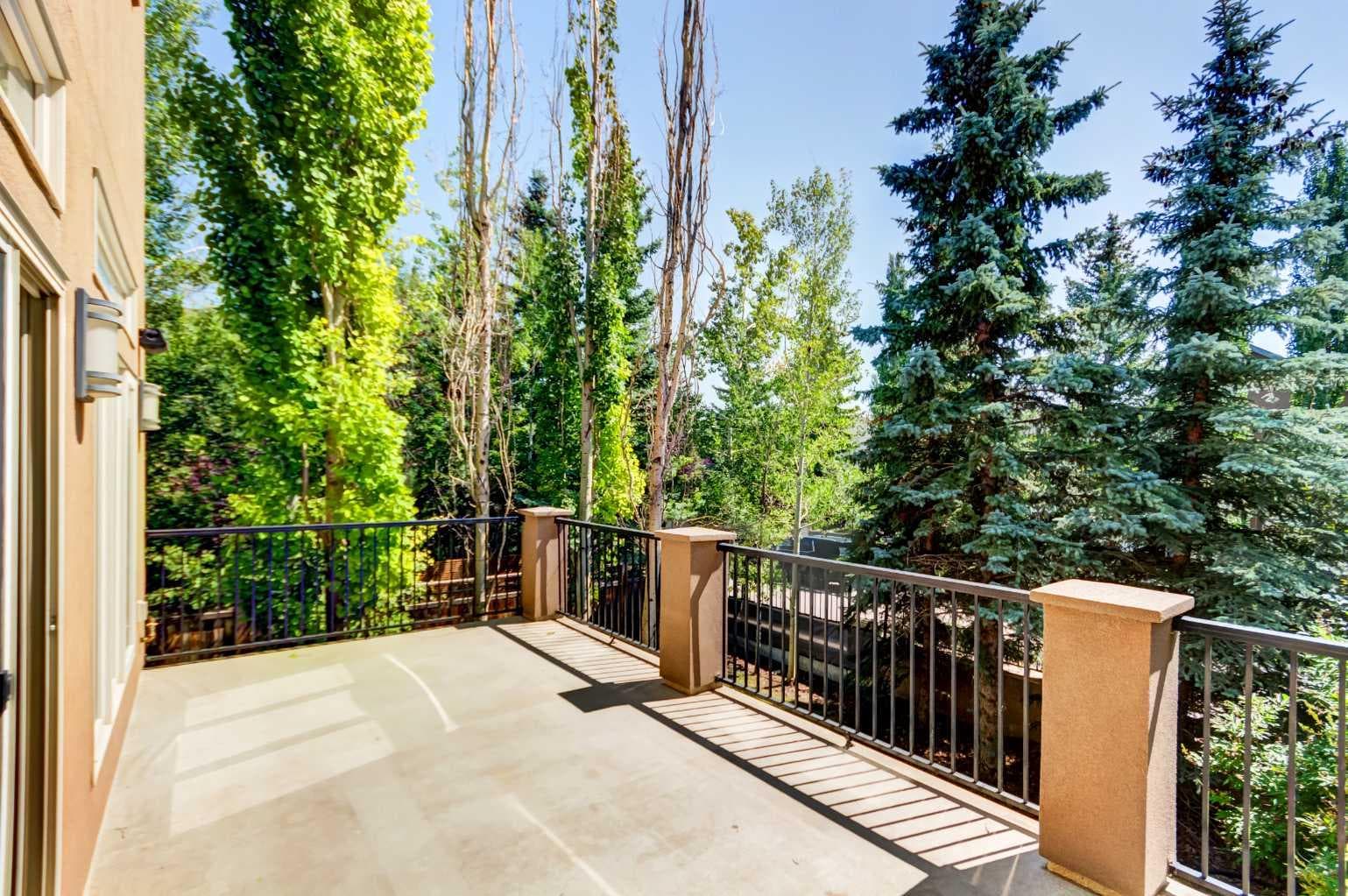 51 Aspen Meadows Green SW