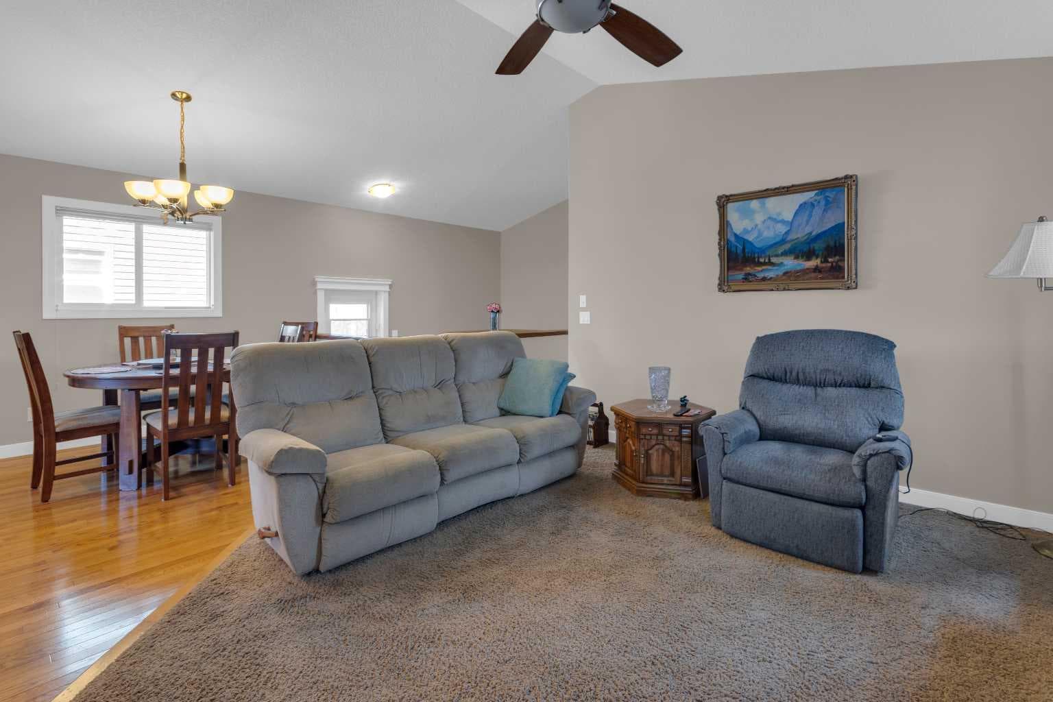 44 Ravenslea Crescent SE