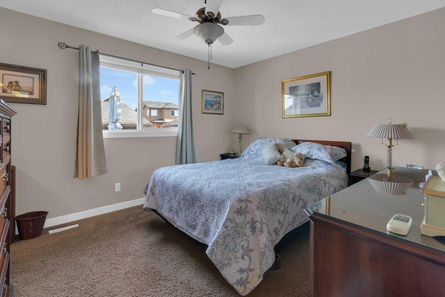 44 Ravenslea Crescent SE