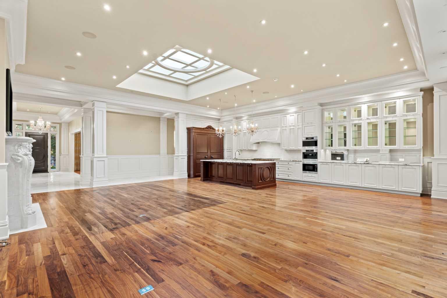 1020 Bel-Aire Drive SW