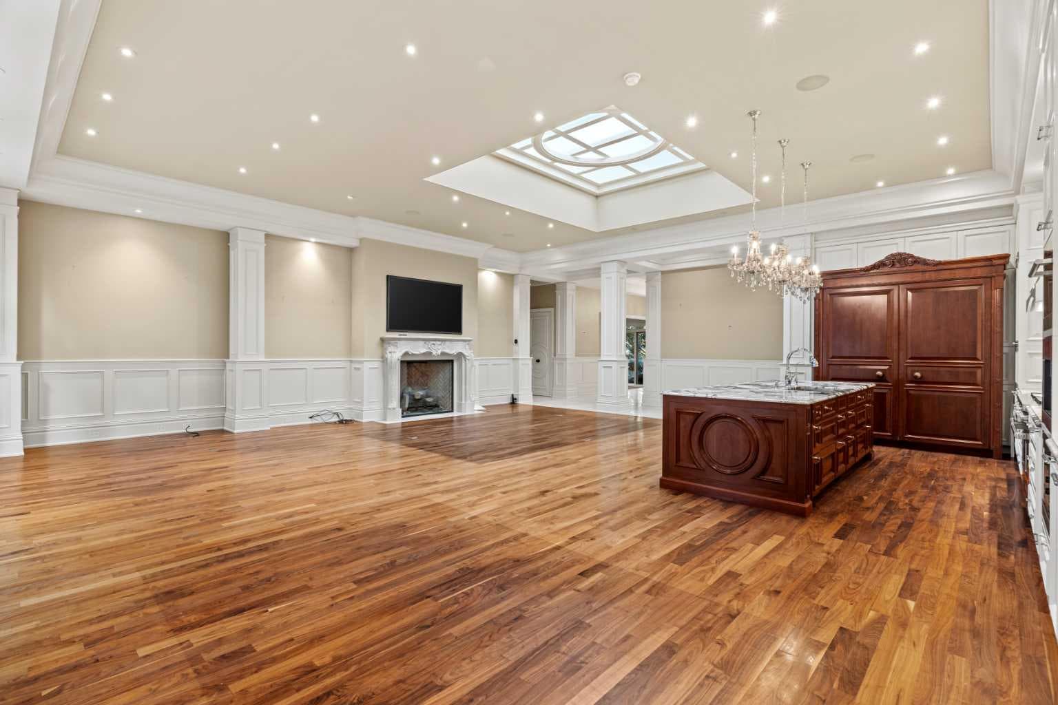 1020 Bel-Aire Drive SW