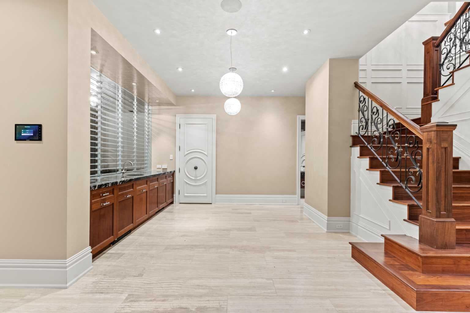 1020 Bel-Aire Drive SW