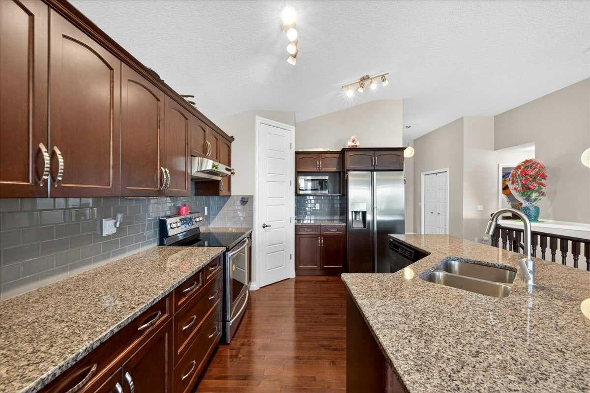 248 Rainbow Falls Way 