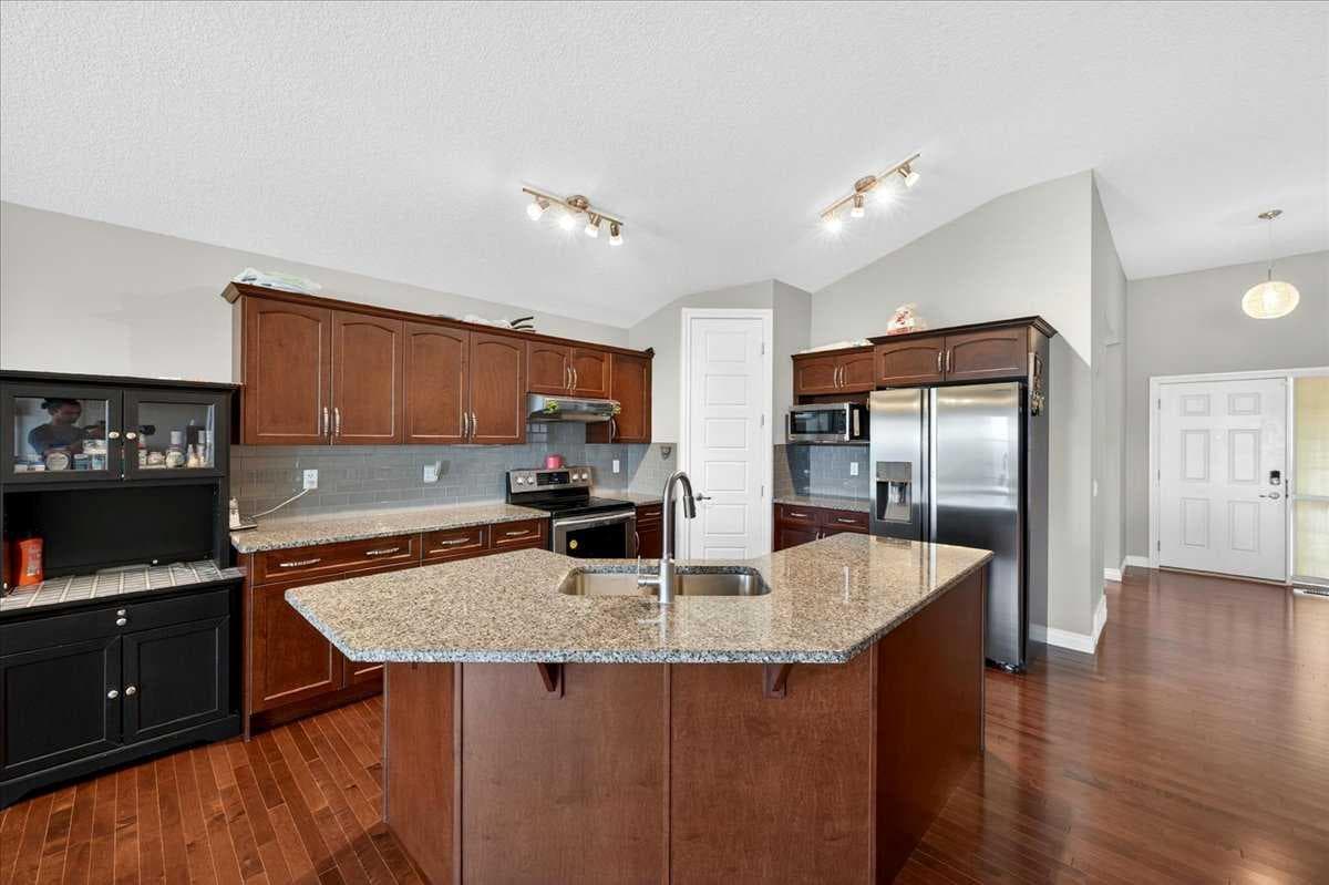 248 Rainbow Falls Way 