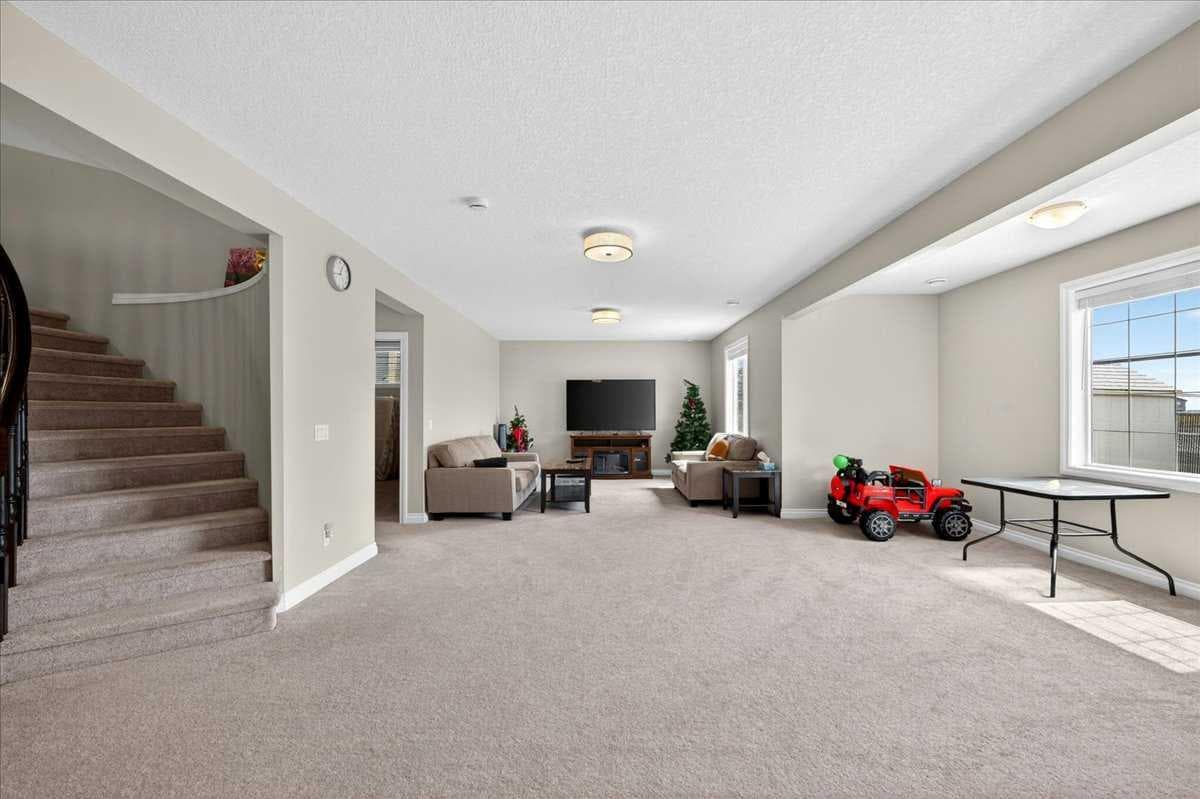 248 Rainbow Falls Way 