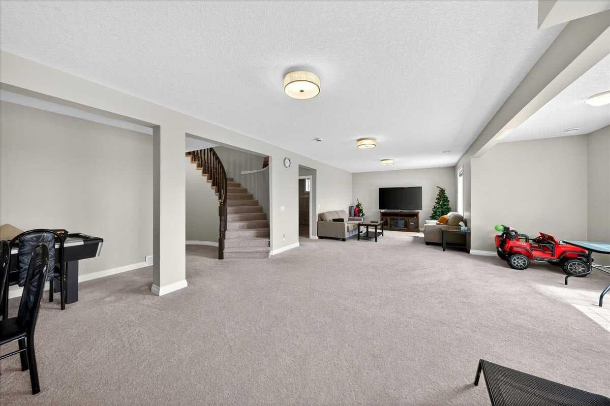 248 Rainbow Falls Way 