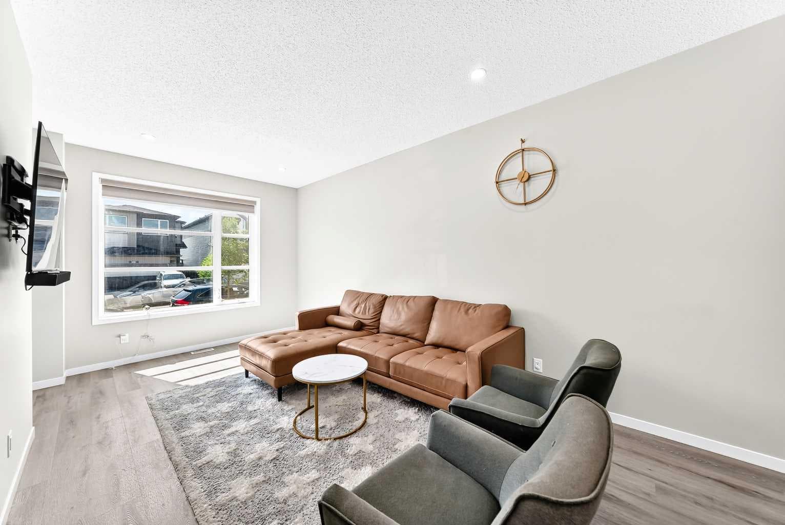 224 CORNER MEADOWS Way 