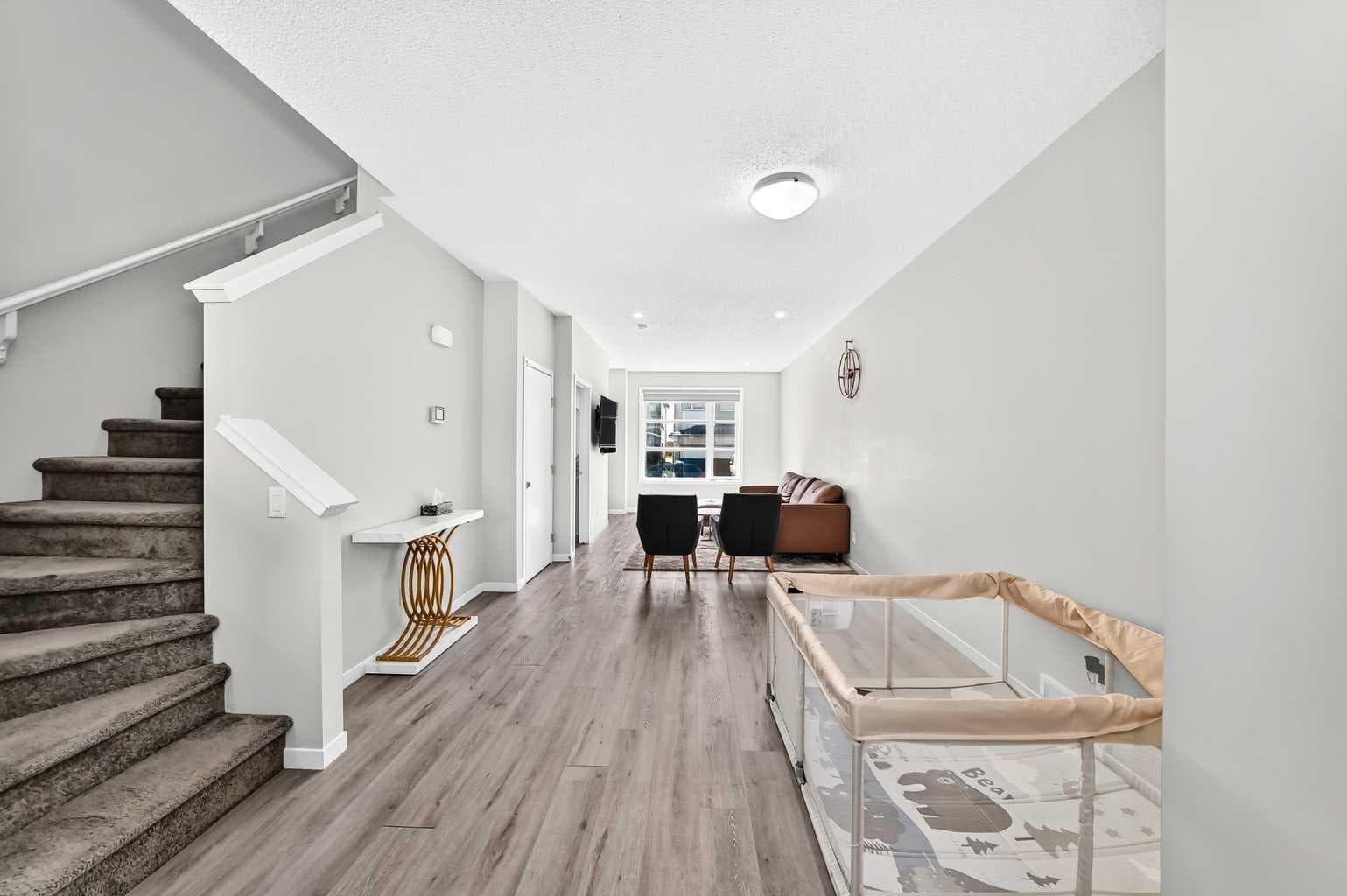 224 CORNER MEADOWS Way 