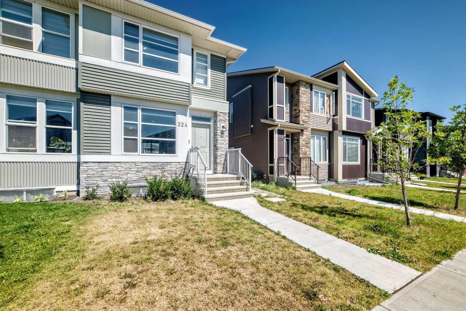 224 CORNER MEADOWS Way 