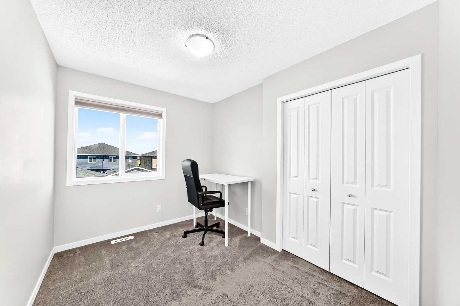 224 CORNER MEADOWS Way 