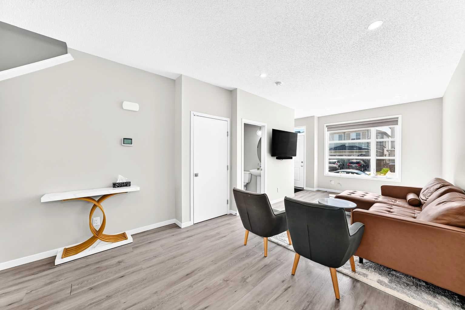 224 CORNER MEADOWS Way 