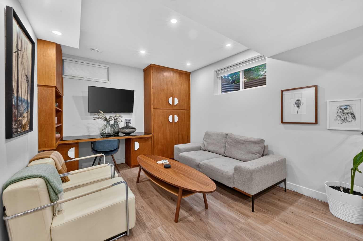14 Rosetree Crescent NW