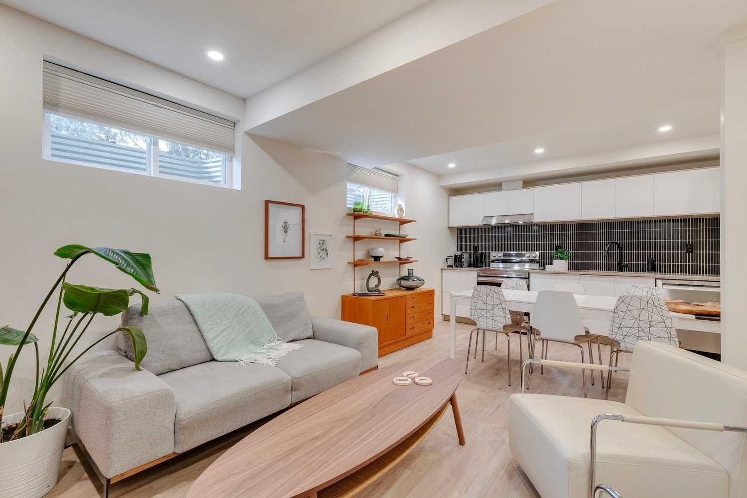 14 Rosetree Crescent NW