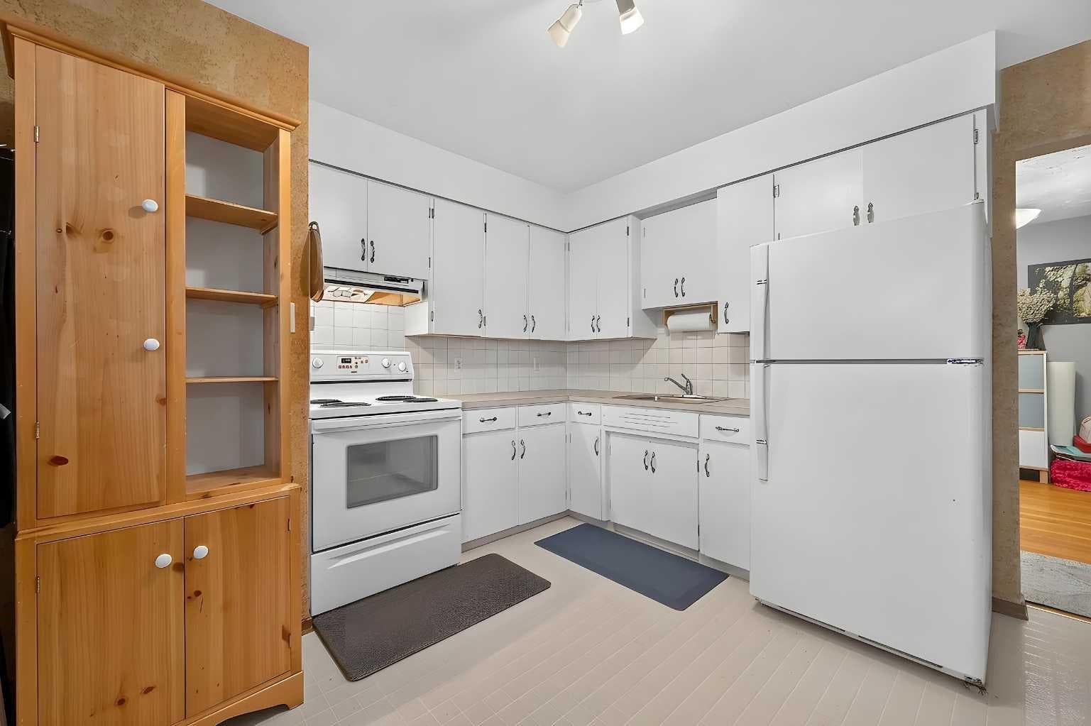 14 Rosetree Crescent NW