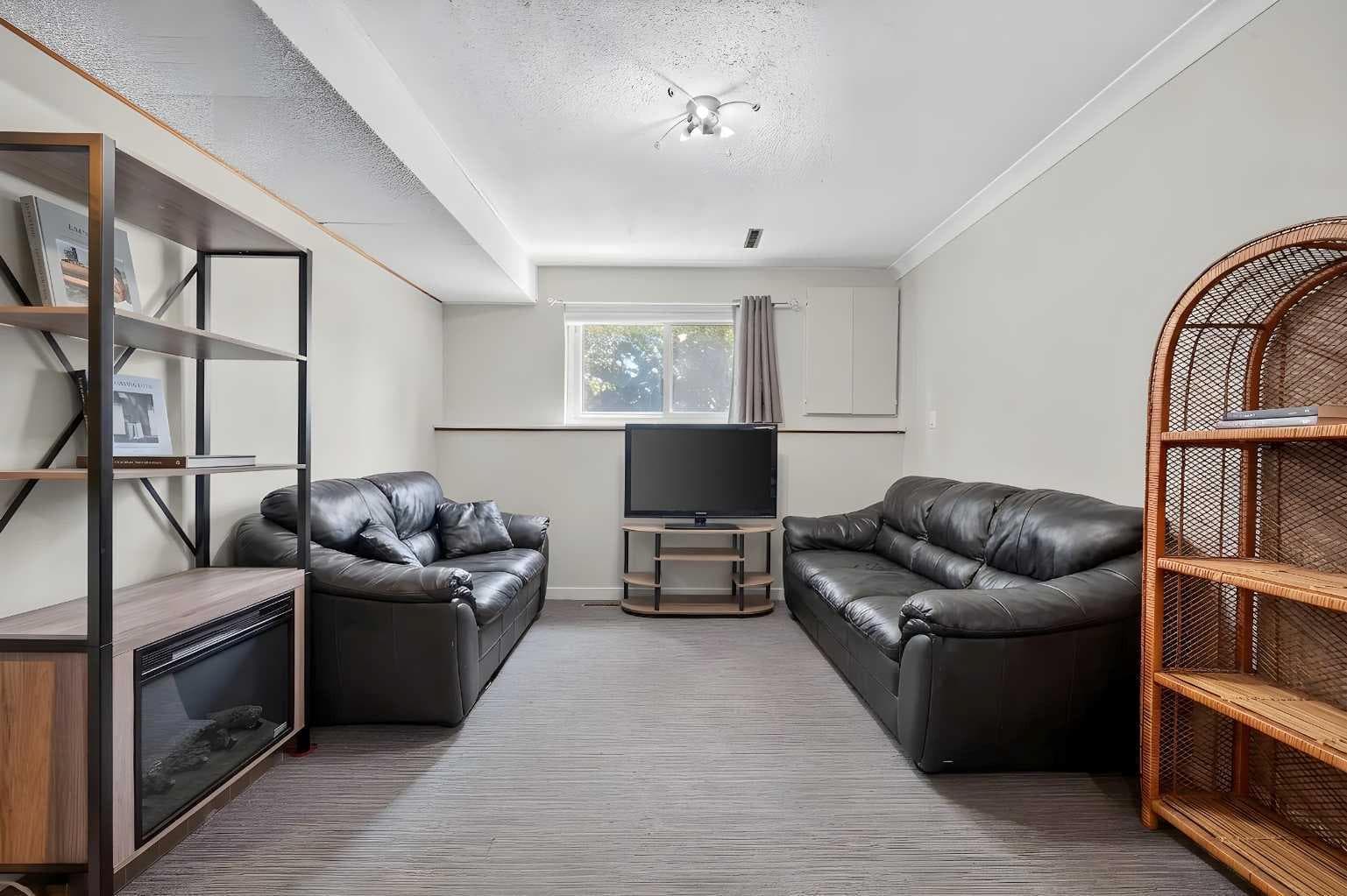14 Rosetree Crescent NW