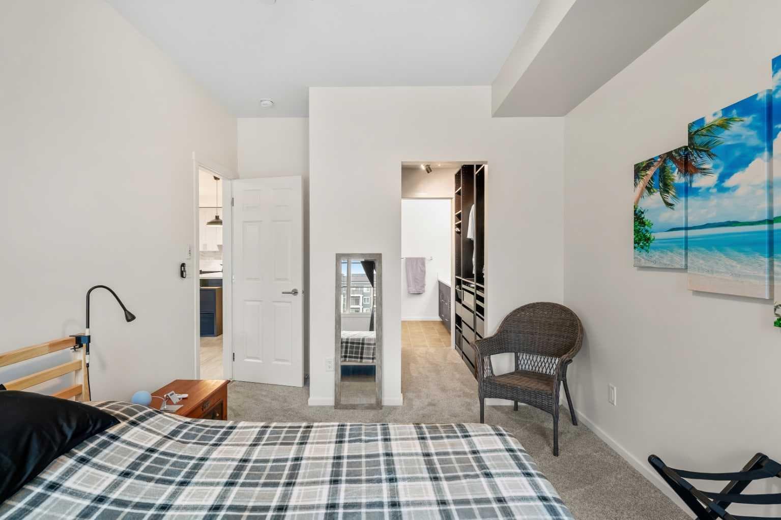 6216, 151 Legacy Main Street SE