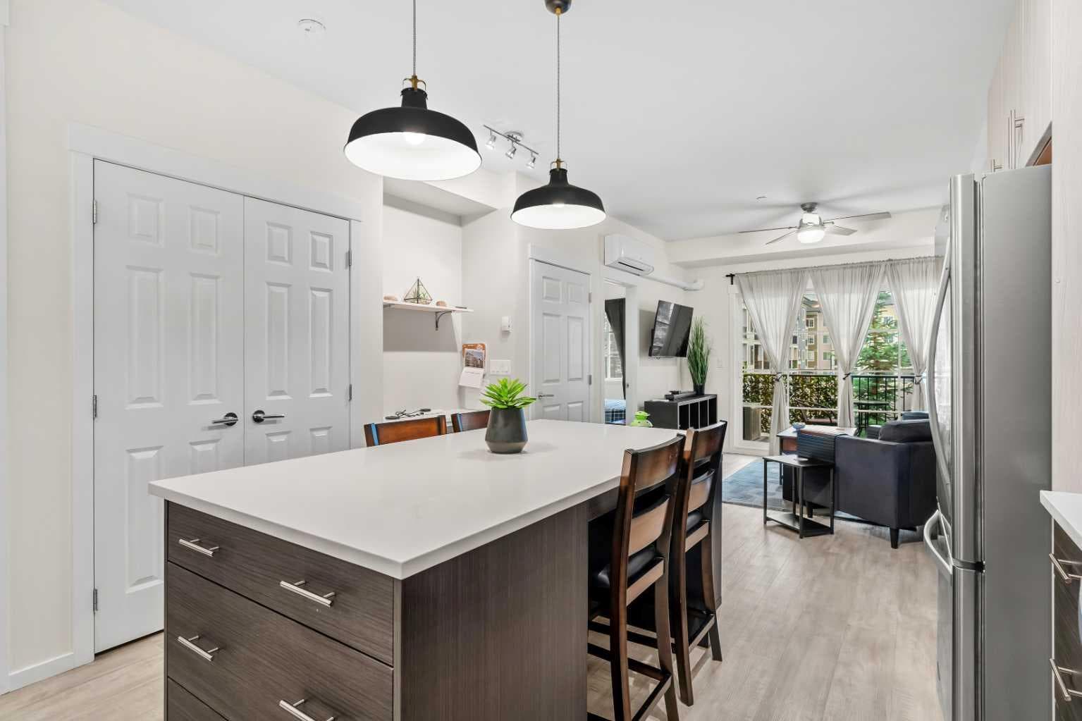 6216, 151 Legacy Main Street SE