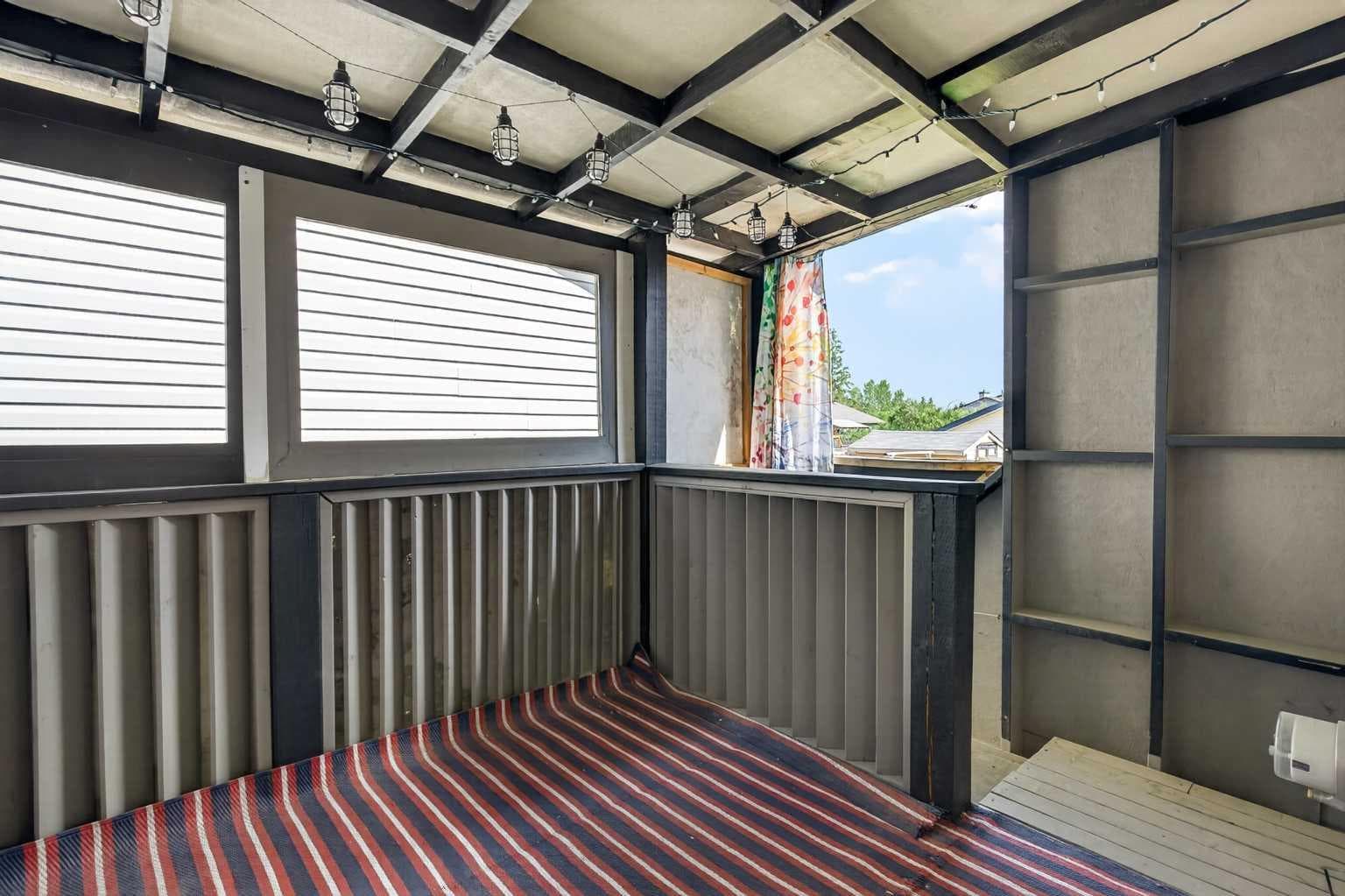 258 Summerwood Place SE