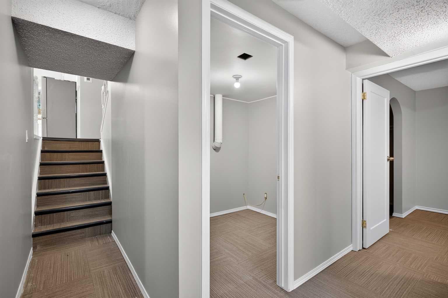 258 Summerwood Place SE