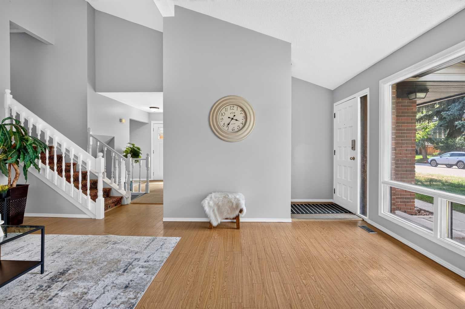 258 Summerwood Place SE